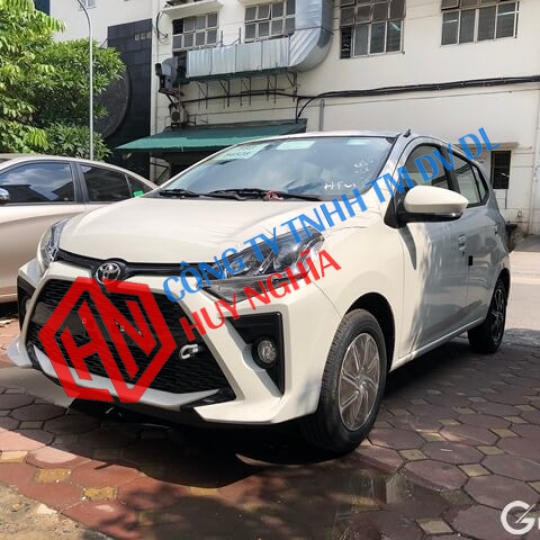 XE 4 CHỖ